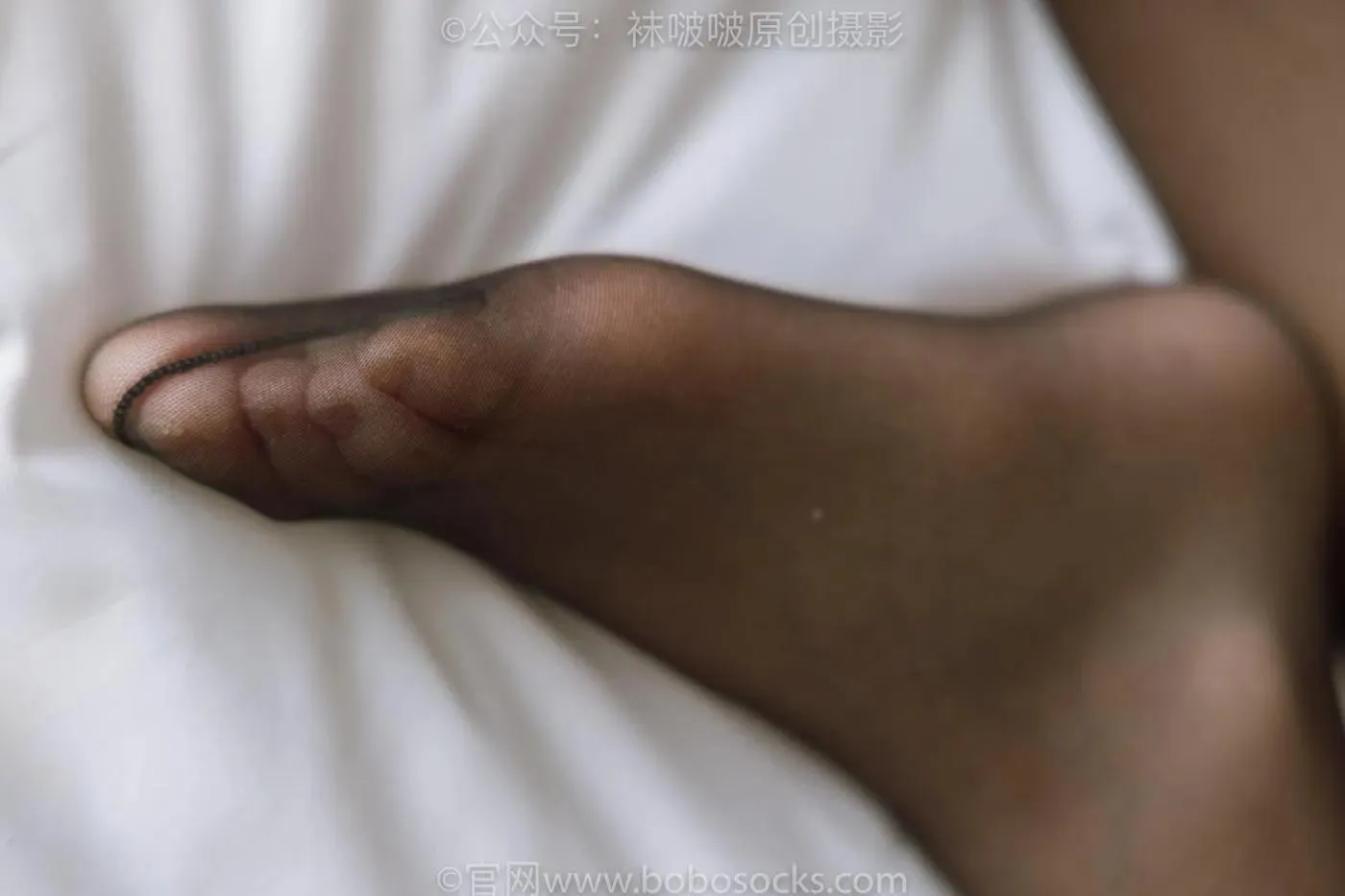 [BoBoSocks袜啵啵]NO.179 小甜豆-OL制服、高跟鞋、黑丝、撕丝袜剧情 [140P]插图7